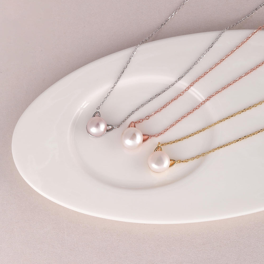 Cute Cat Pearl Pendant Necklace